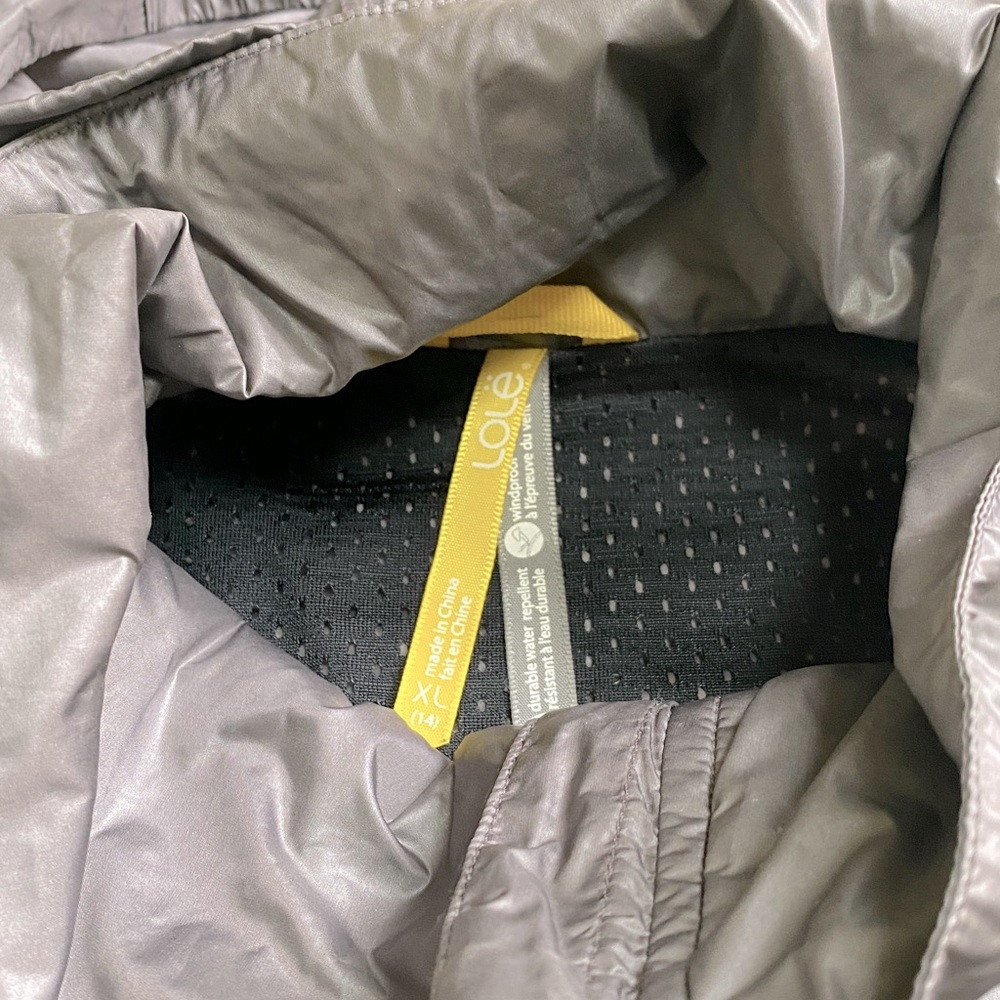 Lole Rain Jacket - Picture 4 of 8